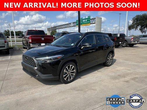 2023 Toyota Corolla Cross XLE