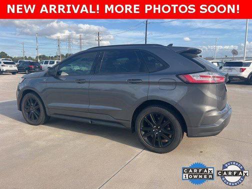 2022 Ford Edge ST Line