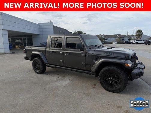 2023 Jeep Gladiator Willys