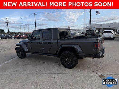 2023 Jeep Gladiator Willys