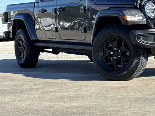 2023 Jeep Gladiator Willys