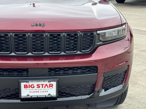 Velvet Red Pearlcoat 2025 Jeep Grand Cherokee L Altitude