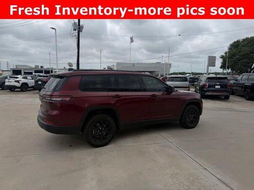 Velvet Red Pearlcoat 2025 Jeep Grand Cherokee L Altitude