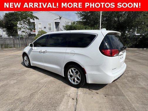 2020 Chrysler Pacifica Touring