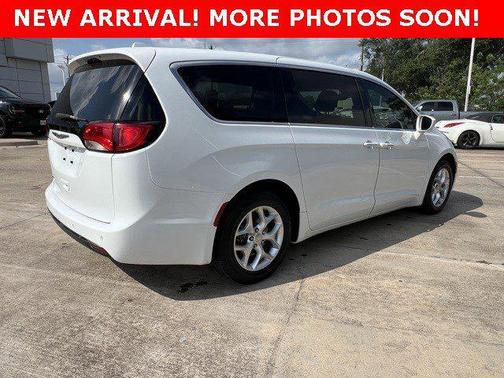 2020 Chrysler Pacifica Touring
