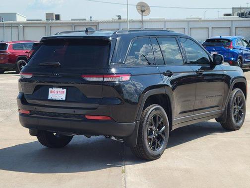 2025 Jeep Grand Cherokee Altitude