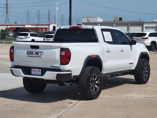 2024 GMC Canyon AT4X