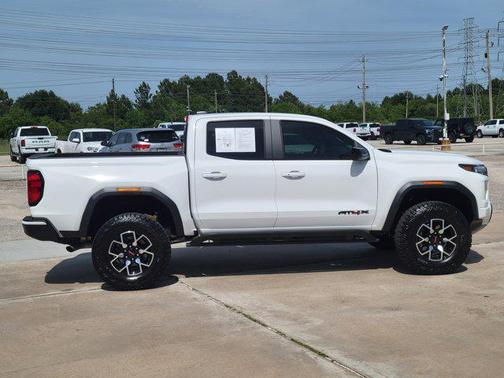 2024 GMC Canyon AT4X