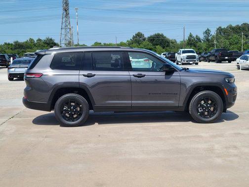 2025 Jeep Grand Cherokee L Altitude