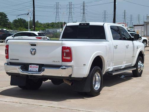 2022 RAM 3500 Laramie