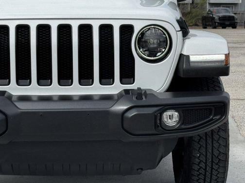 2023 Jeep Wrangler Sahara Altitude