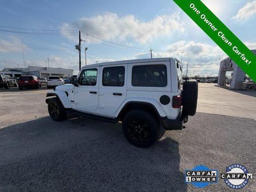 2023 Jeep Wrangler Sahara Altitude