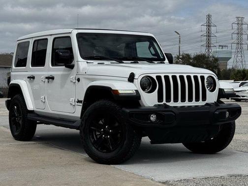 2023 Jeep Wrangler Sahara Altitude