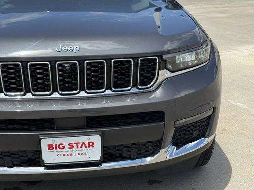 Baltic Gray Metallic Clearcoat 2023 Jeep Grand Cherokee L Limited