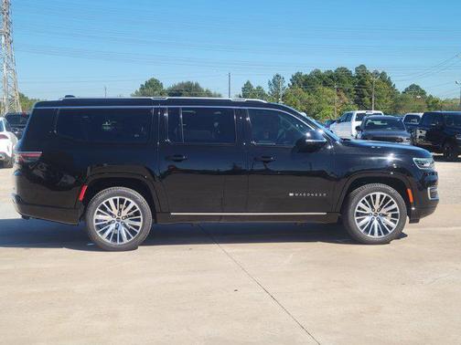 2025 Jeep Wagoneer L Series II Limited