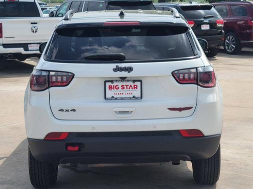 2023 Jeep Compass Trailhawk