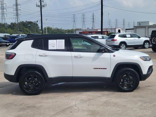 2023 Jeep Compass Trailhawk