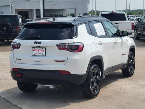 2023 Jeep Compass Trailhawk