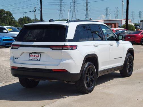 2024 Jeep Grand Cherokee Altitude