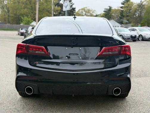 Majestic Black Pearl 2020 Acura TLX Technology