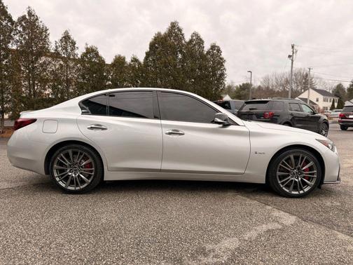 2018 INFINITI Q50 3.0t RED SPORT 400