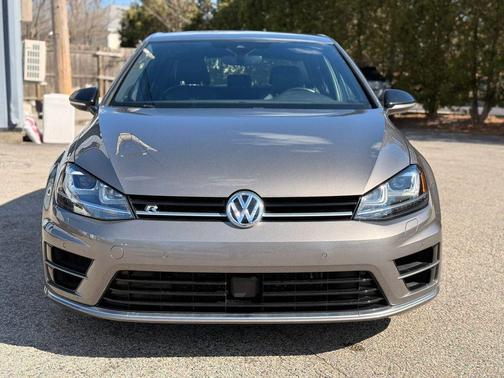 2017 Volkswagen Golf R Base