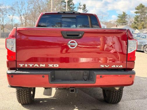 Cayenne Red Metallic 2019 Nissan Titan XD SV