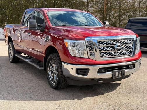 Cayenne Red Metallic 2019 Nissan Titan XD SV