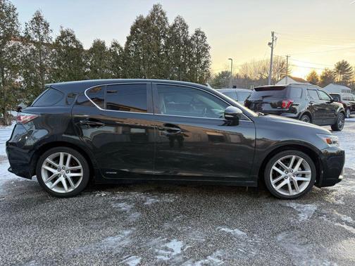 2017 Lexus CT 200h Base