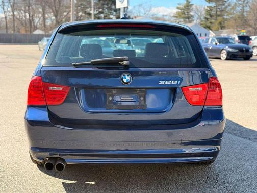 2011 BMW 328 i xDrive