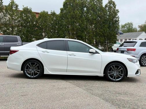 Platinum White Pearl 2020 Acura TLX Technology
