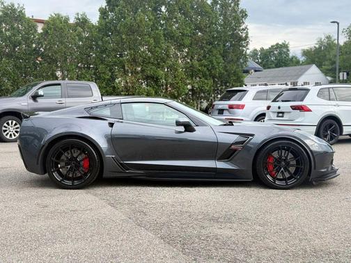 Watkins Glen Gray Metallic 2017 Chevrolet Corvette Grand Sport