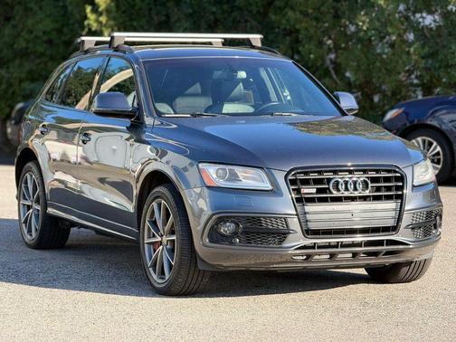 Gray 2016 Audi SQ5 3.0T Premium Plus