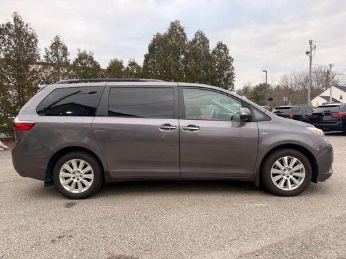 2016 Toyota Sienna Limited