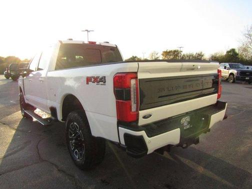 2026 Ford F-250 Platinum