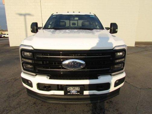 2026 Ford F-250 Platinum