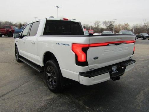 2023 Ford F-150 Lightning LARIAT