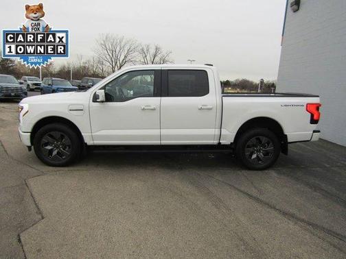 2023 Ford F-150 Lightning LARIAT