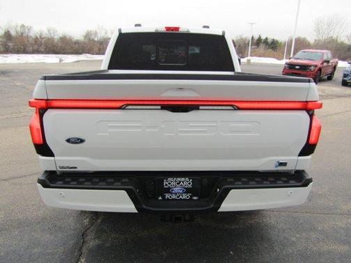 2023 Ford F-150 Lightning LARIAT
