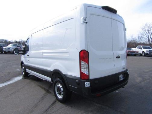 2025 Ford Transit-250 148 WB Medium Roof Cargo