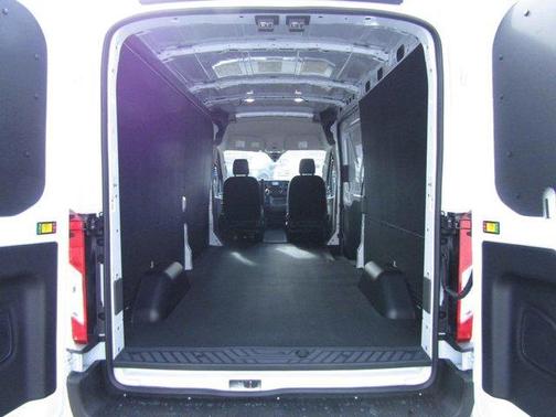 2025 Ford Transit-250 148 WB Medium Roof Cargo