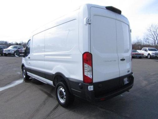 2025 Ford Transit-250 148 WB Medium Roof Cargo