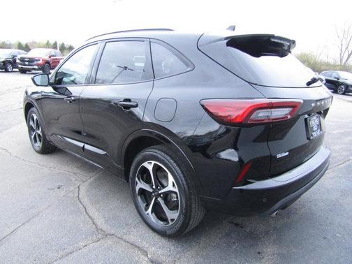 2023 Ford Escape ST-Line Elite