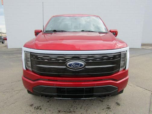 2023 Ford F-150 Lightning Platinum
