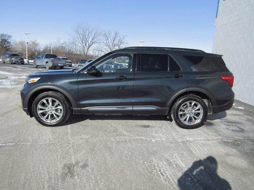 2024 Ford Explorer XLT