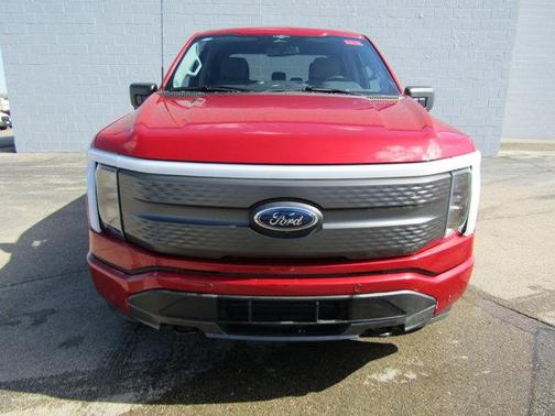 2023 Ford F-150 Lightning XLT