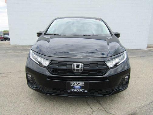 Crystal Black Pearl 2025 Honda Odyssey EX-L