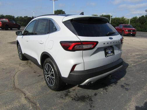2025 Ford Escape PHEV