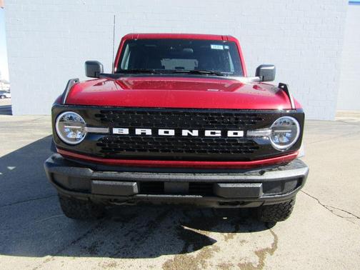 Ruby Red Metallic Tinted Clearcoat 2026 Ford Bronco Big Bend