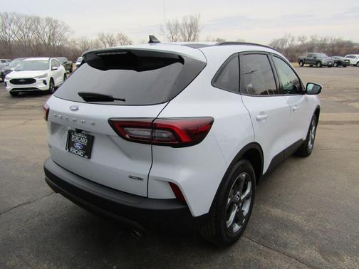 Space Silver 2025 Ford Escape ST-Line Select